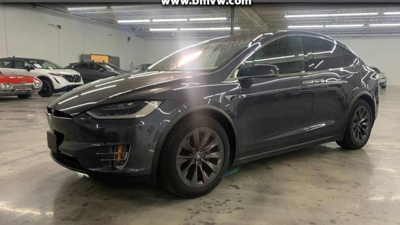 TESLA MODEL X 2018 5YJXCBE22JF111924 image